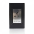Maison Alhambra Avant — Black textured box with a silver label featuring a deer silhouette and "MAISON ALHAMBRA AVANT EAU DE PARFUM NATURAL SPRAY 100ml VAPORISATEUR 3.4 FL.OZ." | Maison Alhambra Avant — Kotak hitam bertekstur dengan label perak menampilkan siluet rusa dan "MAISON ALHAMBRA AVANT EAU DE PARFUM NATURAL