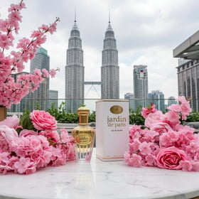 floral fruity perfume