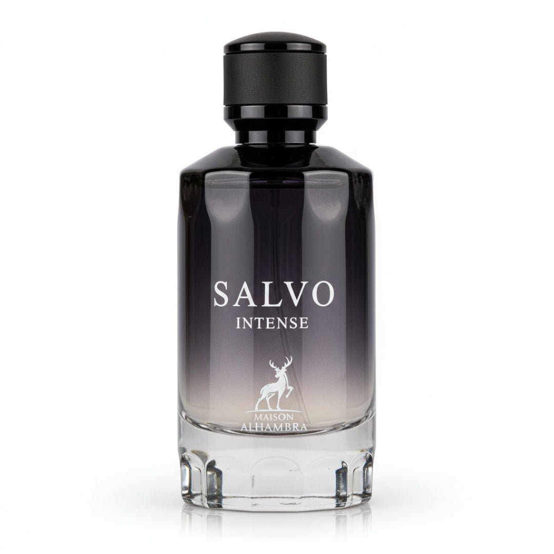 Maison Alhambra Salvo Intense — A clear glass perfume bottle with a dark gradient, black cap, and white text and deer logo. | Maison Alhambra Salvo Intense — Botol kaca jernih dengan gradien gelap, penutup hitam, dan teks serta logo rusa putih.